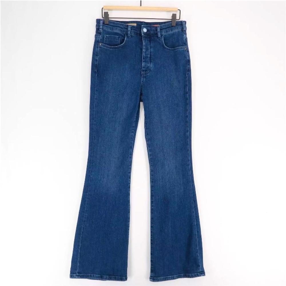 Anthropologie Pilcro The Icon Flare Jeans